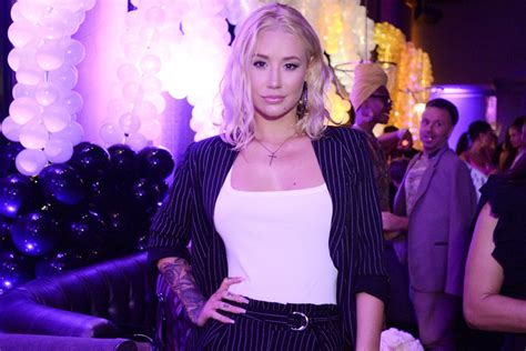 iggy azela leaked|Iggy Azalea Deletes Her Social Media After Nude Photo Leak